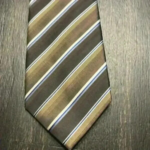 John‎ Ashford tie